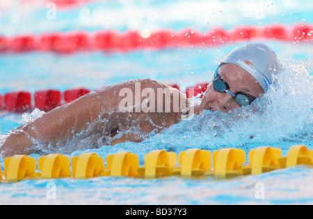 Federica Pellegrini ITA femmes gagnant s 200 m libre en un temps record du monde de la FINA à Rome Italie Championnats du Monde de Natation Banque D'Images