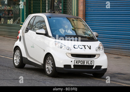 Une caméra de vidéosurveillance mobile voiture dans le centre de Londres, UK Banque D'Images