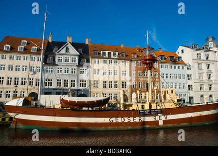 Port de Nyhavn, dans le centre de Copenhague Danemark Europe Banque D'Images