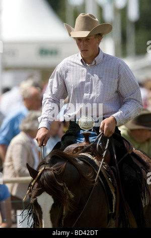 Sur un cowboy American Quarter Horse Banque D'Images