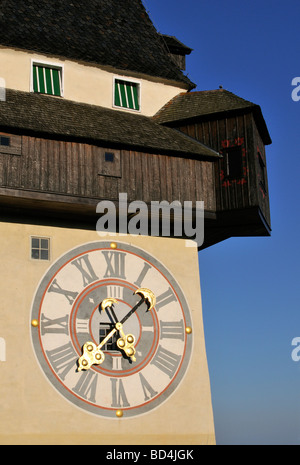 Détail de la tour de l'horloge Uhrturm sur Grazer Schlossberg Hill à Graz Styrie Autriche Banque D'Images