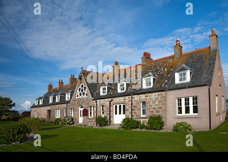 La maison de l'évêque et la chapelle Saint Columba sur l'île des Hébrides intérieures écossais d'Iona Banque D'Images