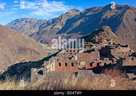 Les ruines Inca près de Pisac, Pérou, Amérique du Sud Banque D'Images