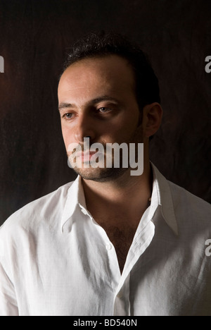 Portrait d'un homme pensant Banque D'Images