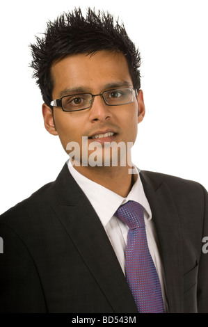 Asian male avec des lunettes isolé sur fond blanc Banque D'Images