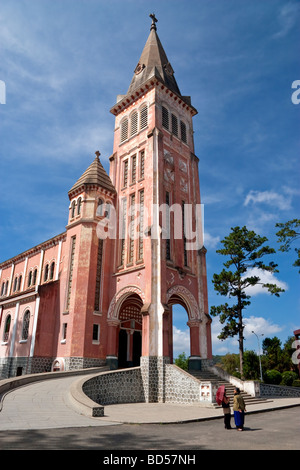 La cathédrale catholique (connue sous le nom de 'Chicken Church'), Dalat, Central Highlands, Vietnam Banque D'Images