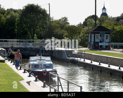 Serrures Sunbury Thames Path Surrey Banque D'Images