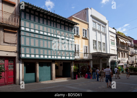 Les tamis House (Casa dos Crivos ou Gelosias) dans la ville de Braga, Portugal. 16th/typique du 17ème siècle érigée par un archevêque Banque D'Images