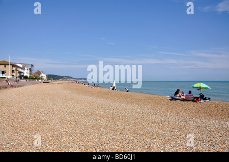 Plage et de la promenade, Hythe, dans le Kent, Angleterre, Royaume-Uni Banque D'Images