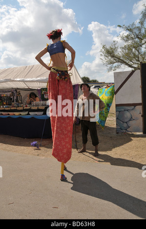 Les participants à une foire de la Renaissance en Floride, USA. Banque D'Images