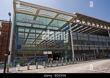 Entrée de la gare de St Pancras International St Pancras Londres Angleterre Vendredi 03 Juillet 2009 Banque D'Images