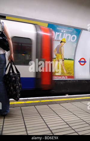 Bruno affiche de film sur London Underground London Grande-Bretagne Banque D'Images