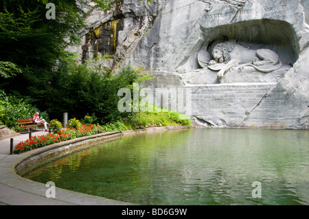 Lucerne, Suisse. Monument au Lion / Lowendenkmal (1821) commémoration des mercenaires suisses tués à Paris, 1792 Banque D'Images