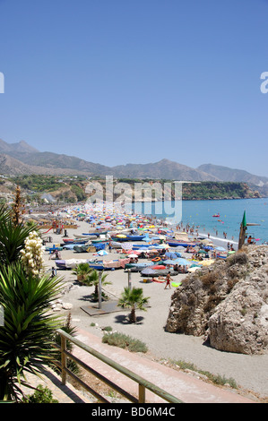 Playa de Burriana, Nerja, Costa del Sol, la province de Malaga, Andalousie, Espagne Banque D'Images