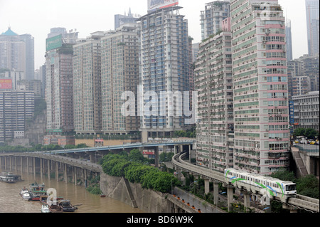 Les bâtiments de la chambre haute densité à Chongqing, Chine. 02-Aug-2009 Banque D'Images