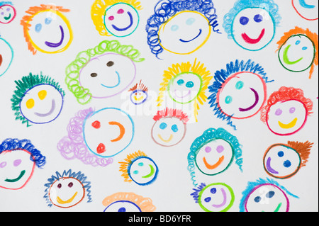 Dessin couleur Childs de happy smiling faces Banque D'Images