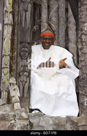 Fon Abumbi II, chef et juge, chef de ferme, l'ouest du Cameroun, Bafut, Cameroun, Afrique Banque D'Images