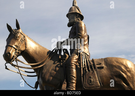 Statue de Col James Macleod à Fort Calgary Mountie Museum de Calgary, la plus grande ville de la province de l'Alberta, Canada. Banque D'Images