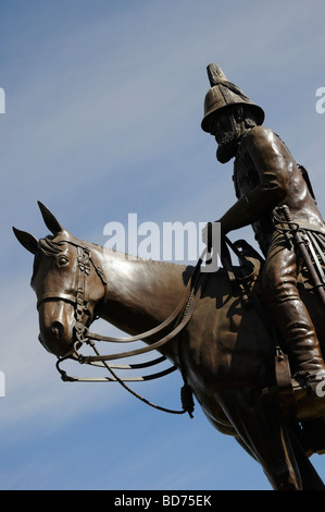 Statue de Col James Macleod à Fort Calgary Mountie Museum de Calgary, la plus grande ville de la province de l'Alberta, Canada. Banque D'Images