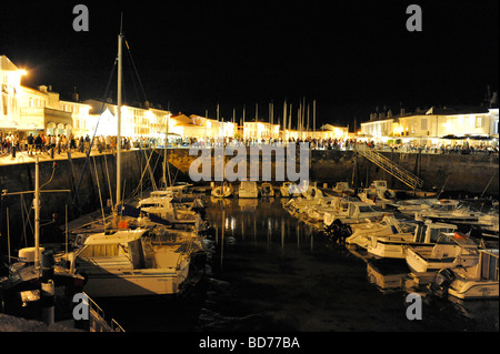 Photo de nuit du port de St Martin de Re, Ile de Re Banque D'Images