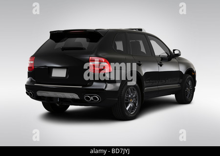 2010 Porsche Cayenne S Trassyberia - noir en vue d'angle arrière Banque D'Images