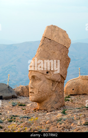 Tête sculptée au Mt. Nemrut Banque D'Images