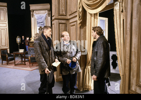 Film, 'Die Matrosen von Kronstadt', DEU 1983, directeur : Juergen Nicole, scène avec : Gottfried John, Udo, Thomer-Permissions-Neccessary tiers Banque D'Images