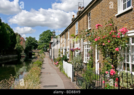 Folly Island cottages rivière lee Hertford Banque D'Images