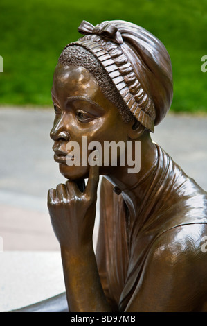 Le BOSTON WOMEN'S MEMORIAL rend hommage à des personnages historiques et est situé sur l'AVENUE DU COMMONWEALTH BOSTON MASSACHUSETTS Banque D'Images