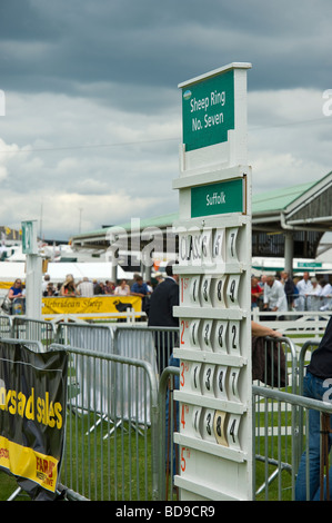 D'administration de résultats close up au Great Yorkshire Show Harrogate North Yorkshire England UK Royaume-Uni GB Grande Bretagne Banque D'Images