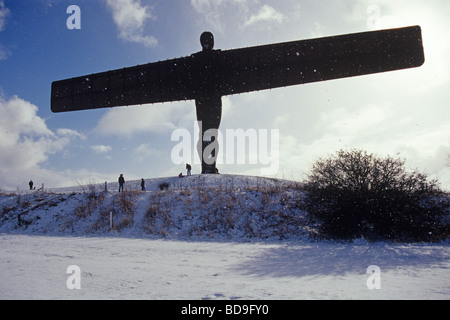 L'Ange du Nord à Gateshead en chute de neige Banque D'Images