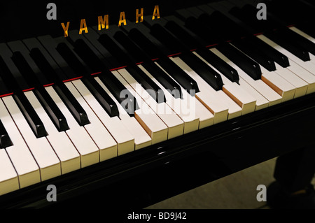 Appuyez sur clavier de piano Yamaha Banque D'Images