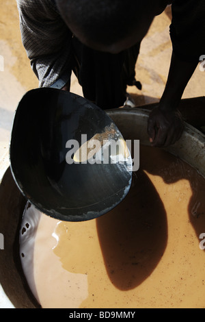 L'exploitation aurifère dans le Nord du Ghana, Terkwe Banque D'Images