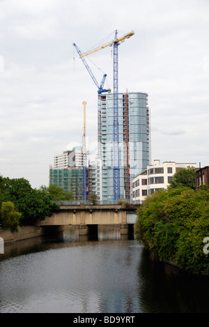 Nouveau développement en construction près du site olympique à Stratford Londres Angleterre Banque D'Images