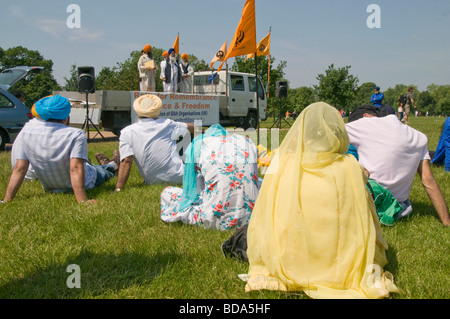 Les Sikhs se souvenir du massacre de 1984 au Golden Temple, Amritsar, et l'appel à un organisme indépendant, le Khalistan patrie sikhe Banque D'Images