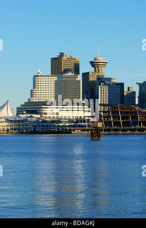 Canada Place et Harbour Centre avec nouveau centre de congrès en construction - Centre-ville de Vancouver, BC Banque D'Images