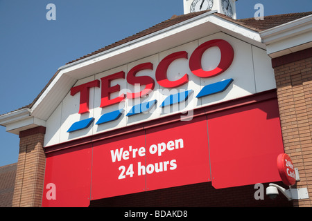 Magasin Tesco, Meir Park, Stoke-on-Trent Banque D'Images