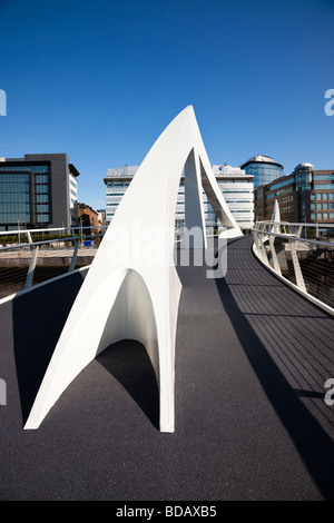 Tradeston Pont sur la rivière Clyde, à partir de Tradeston à Broomielaw, le centre-ville de Glasgow, Écosse, Royaume-Uni, Grande Bretagne Banque D'Images