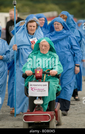 Le Gorsedd des bardes cérémonie à l'Eisteddfod National du Pays de Galles Bala Gwynedd Août 2009 Banque D'Images