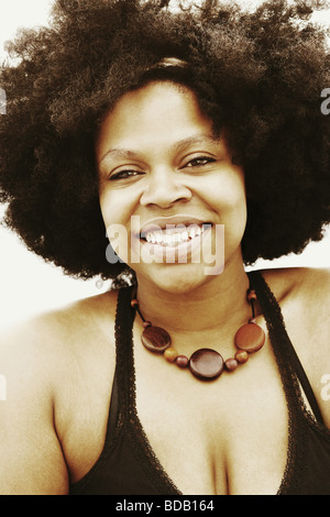 Portrait of a young woman smiling Banque D'Images