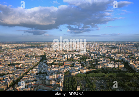 Vue du haut de la Tour Montparnasse à Paris Banque D'Images