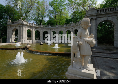 Berlin Allemagne Fontaine de fées dans Volkspark Friedrichshain Banque D'Images