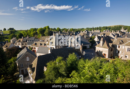 Le village de Salers (Cantal), présenté comme l'un des plus beaux villages de France. Le village de Salers (France). Banque D'Images