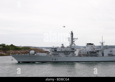 Le HMS Sutherland frégate type 23 sur l'exercice plymouth Devon UK Banque D'Images