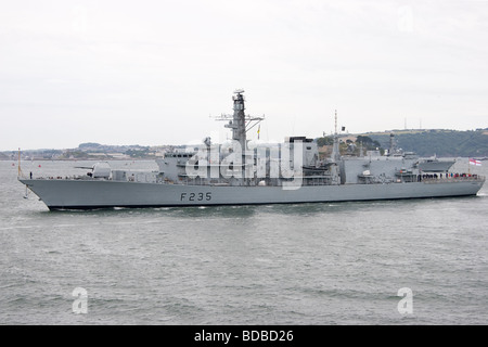 Le HMS Monmouth frégate type 23 sur l'exercice plymouth Devon UK Banque D'Images