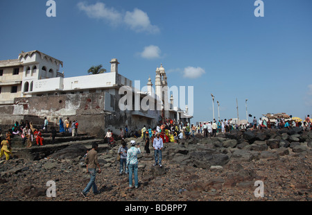 La mosquée Haji Ali Dargah situé dans le sud de Mumbai Inde Banque D'Images