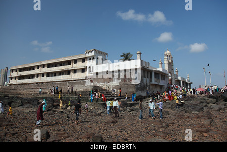 La mosquée Haji Ali Dargah situé dans le sud de Mumbai Inde Banque D'Images