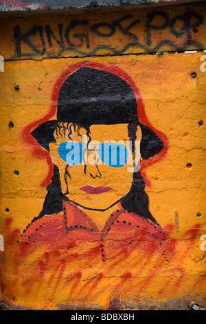 Le Graffiti de la pop star Michael Jackson sur les murs de Mumbai Banque D'Images