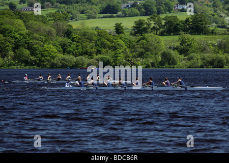 Course d'aviron pour femmes, Lochwinnoch Rowing Regatta, Castle Semple Loch, Clyde Muirshiel Regional Park, Renfrewshire, Écosse, Royaume-Uni Banque D'Images