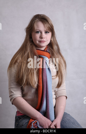 Cute blonde adolescente de 17 ans. Question sociale jeunesse series Banque D'Images